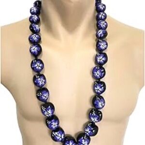 Stunning Authentic Hawaiian Kukui Nut Lei - Like New!